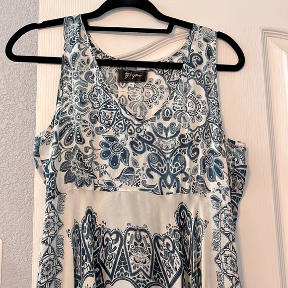 Johnny Was Biya , 100% silk maxi dress - Picture 2 of 10